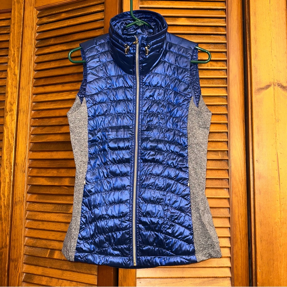 EUC Calvin Klein Performance down vest, size S